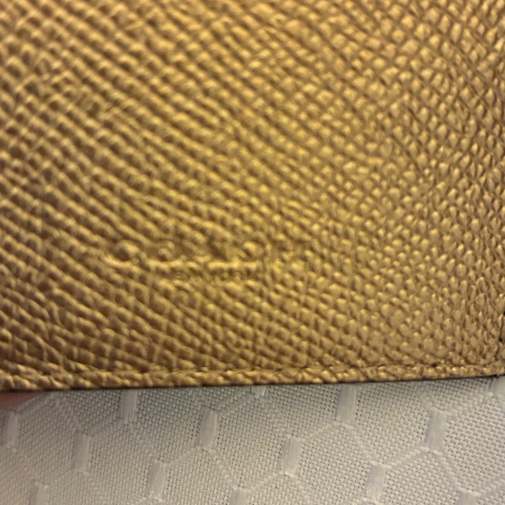 Coach iPhone Folio Case NWT Now on Clearance!! - Picture 5 of 8